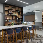 Courtyard By Marriott Floreasca Hotel 4*