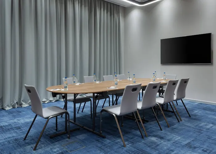 Courtyard By Marriott Floreasca מלון