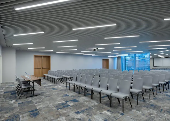 מלון Courtyard By Marriott Floreasca בוקרשט