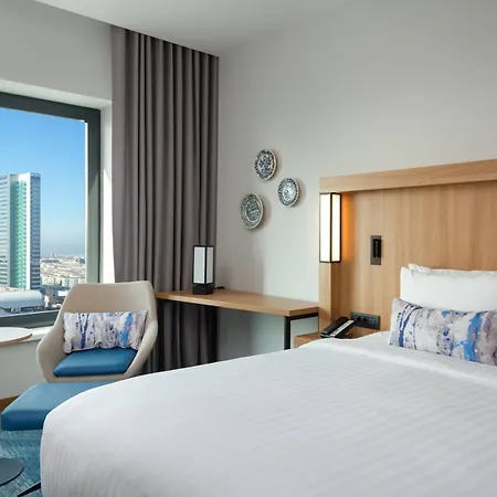Hotel Courtyard By Marriott Floreasca 4*