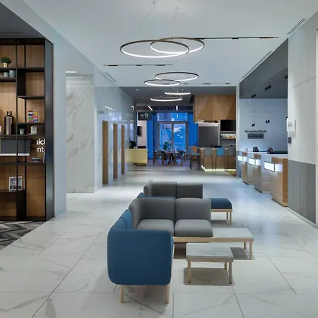 Courtyard By Marriott Floreasca 4*