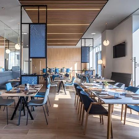 Courtyard By Marriott Floreasca 4*