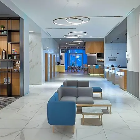 Hotel Courtyard By Marriott Floreasca 4*