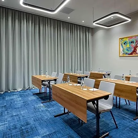 Courtyard By Marriott Floreasca 4* Bucharest