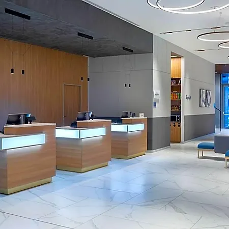 Hotel Courtyard By Marriott Floreasca 4*