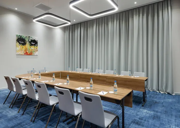 Courtyard By Marriott Floreasca 4*