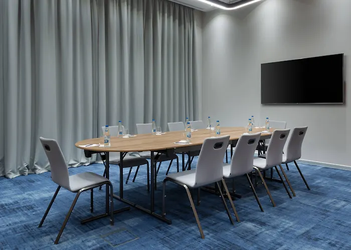 Отель Courtyard By Marriott Floreasca