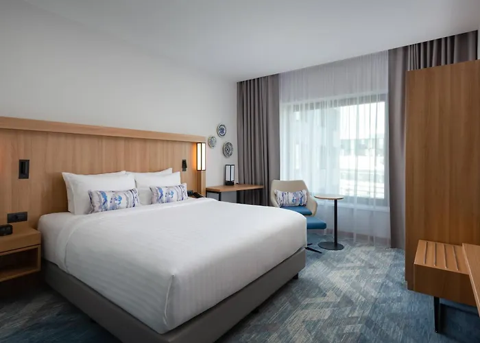 酒店 Courtyard By Marriott Floreasca 4*